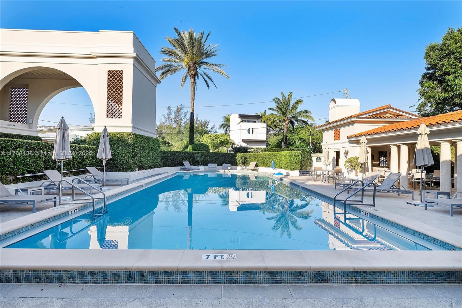 3504 Bayshore Villas Dr