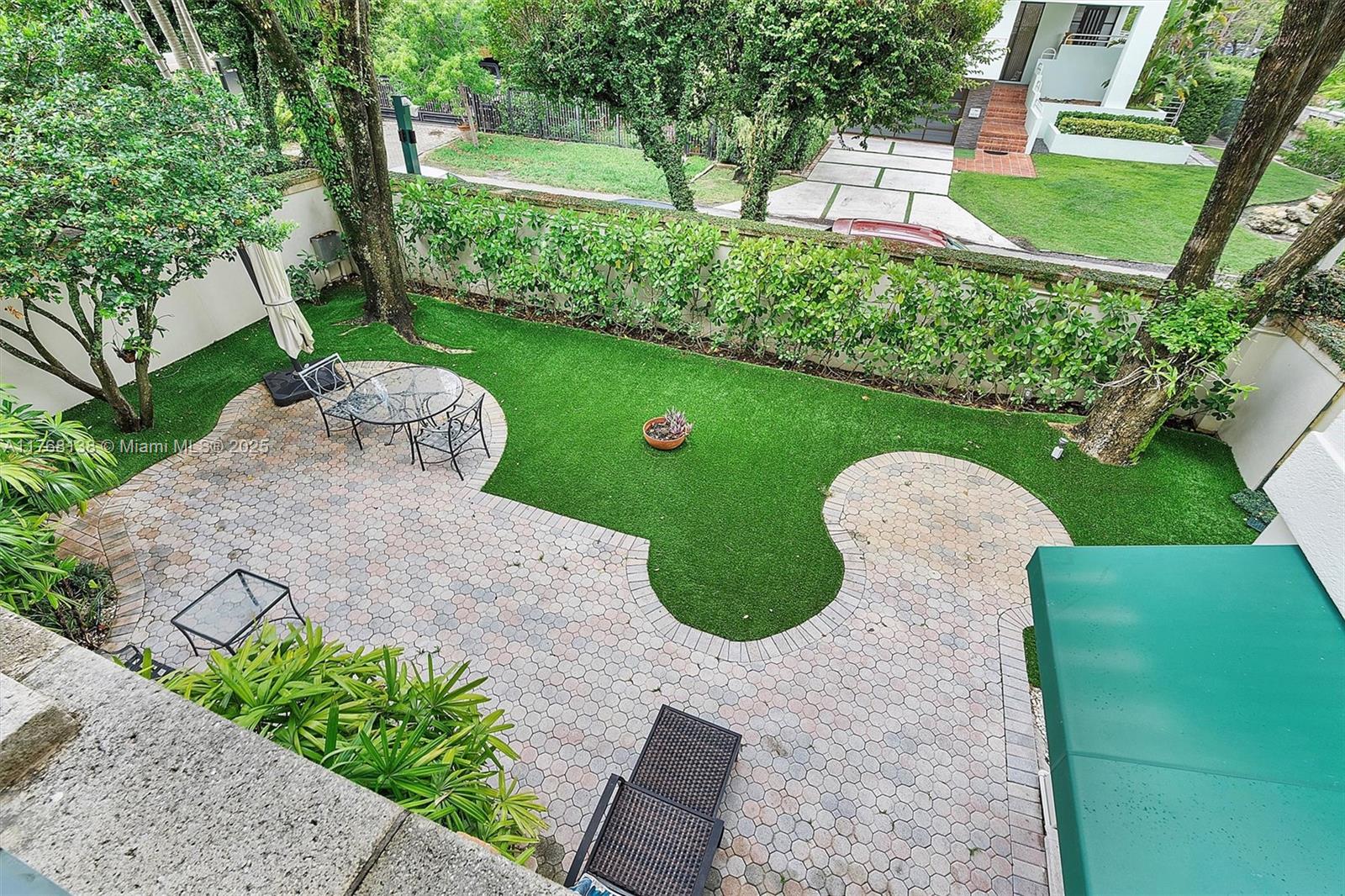 3504 Bayshore Villas Dr