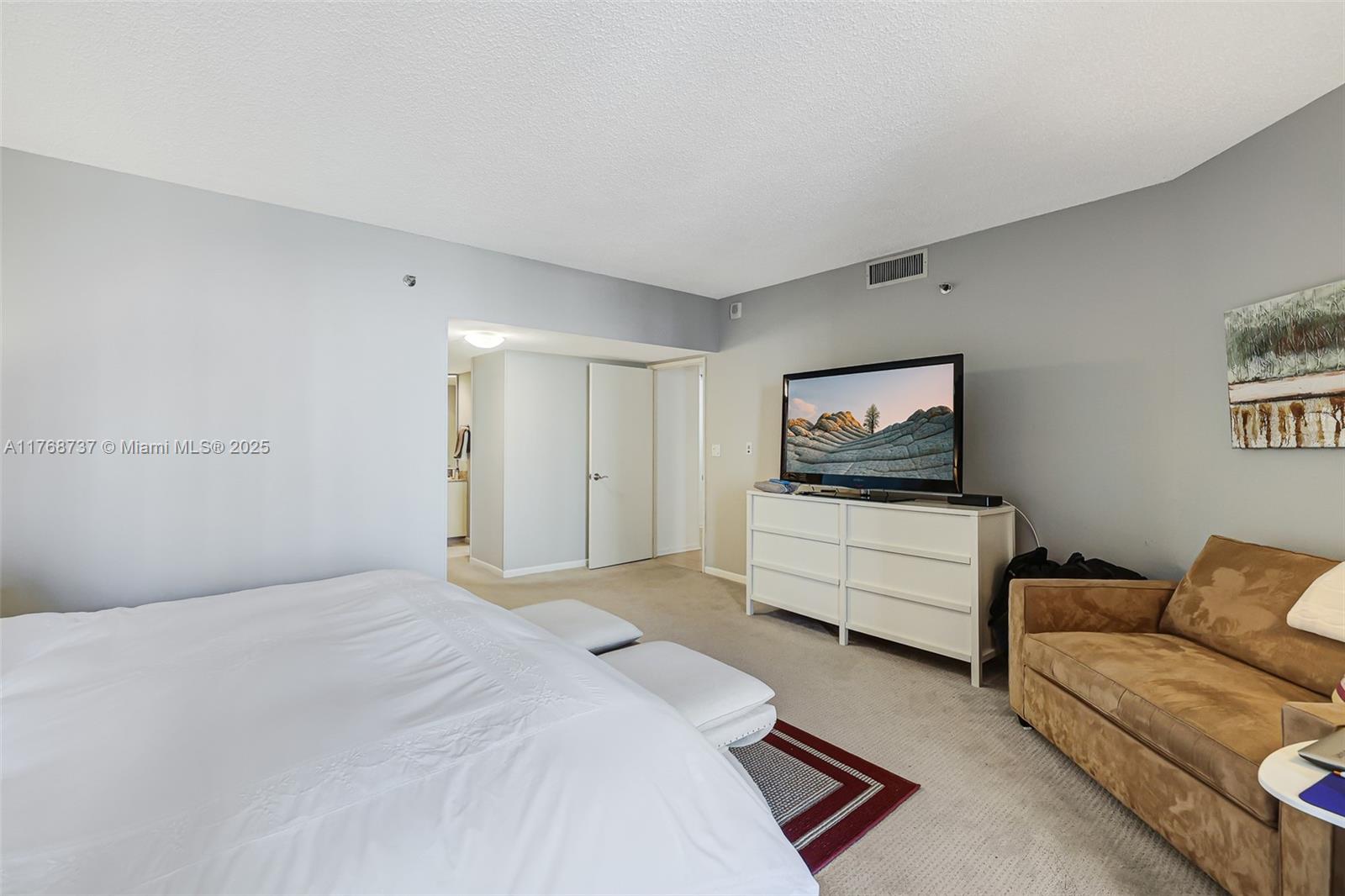 520 Brickell Key Dr # A714