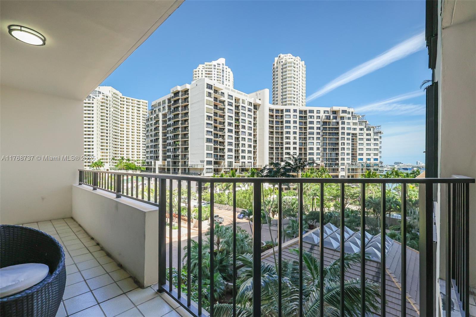 520 Brickell Key Dr # A714