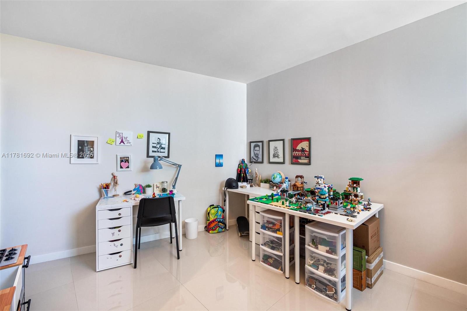 488 NE 18th St # 401