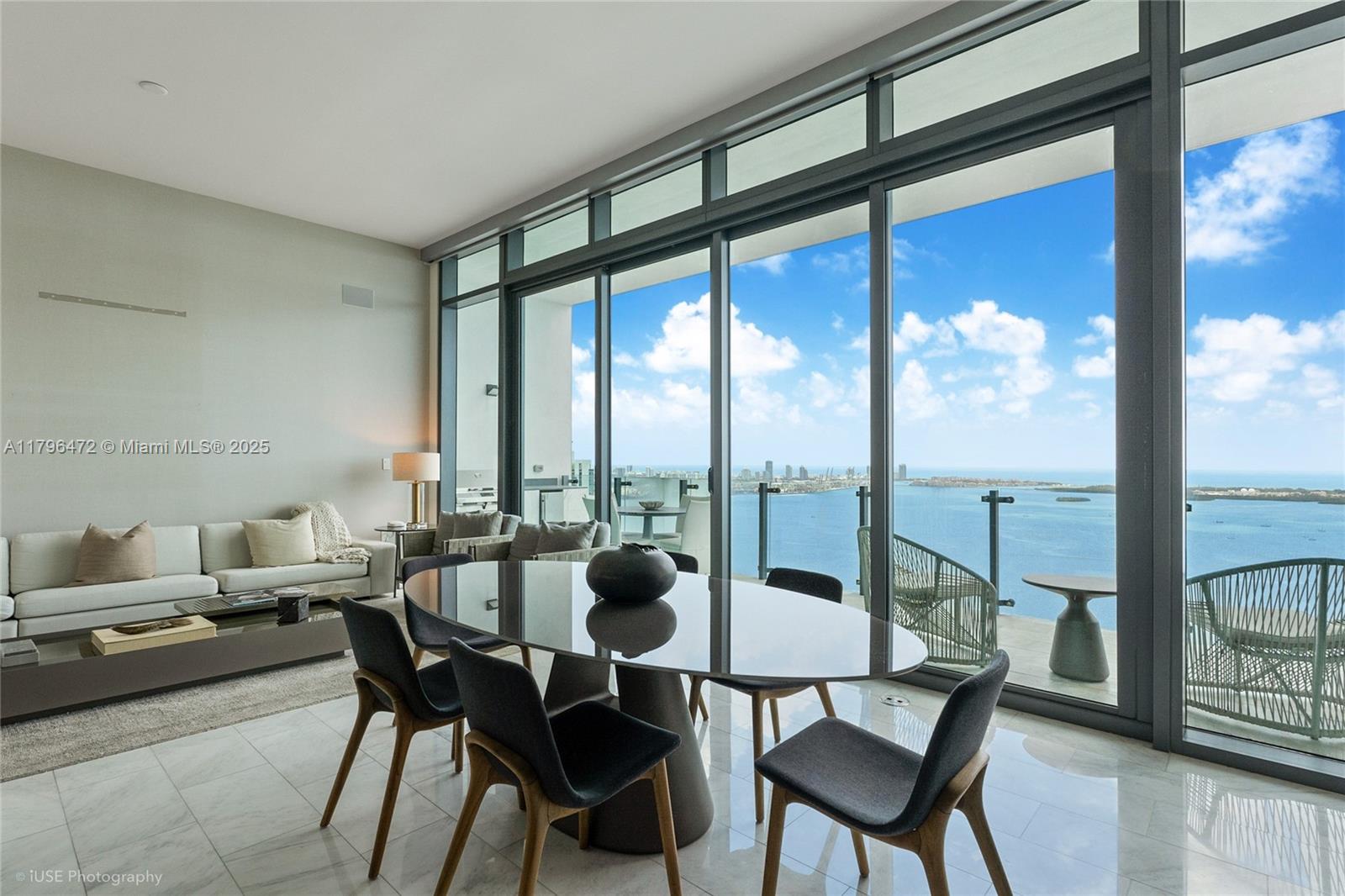 1451 Brickell Ave # 4801