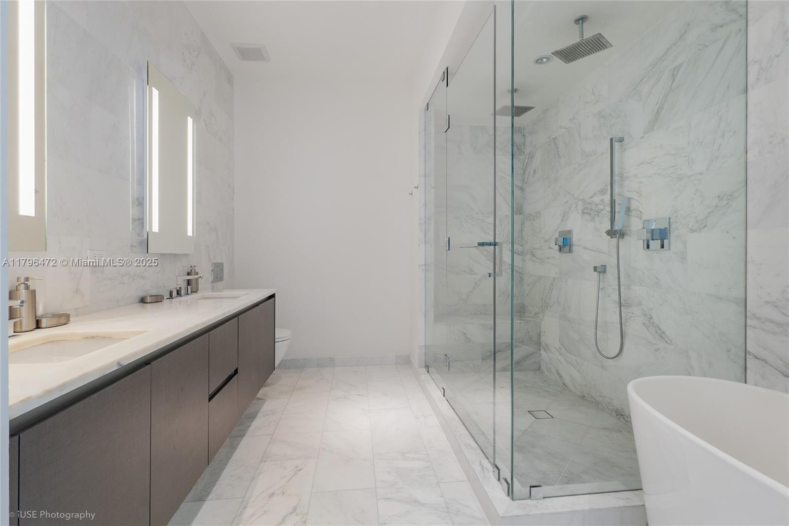 1451 Brickell Ave # 4801