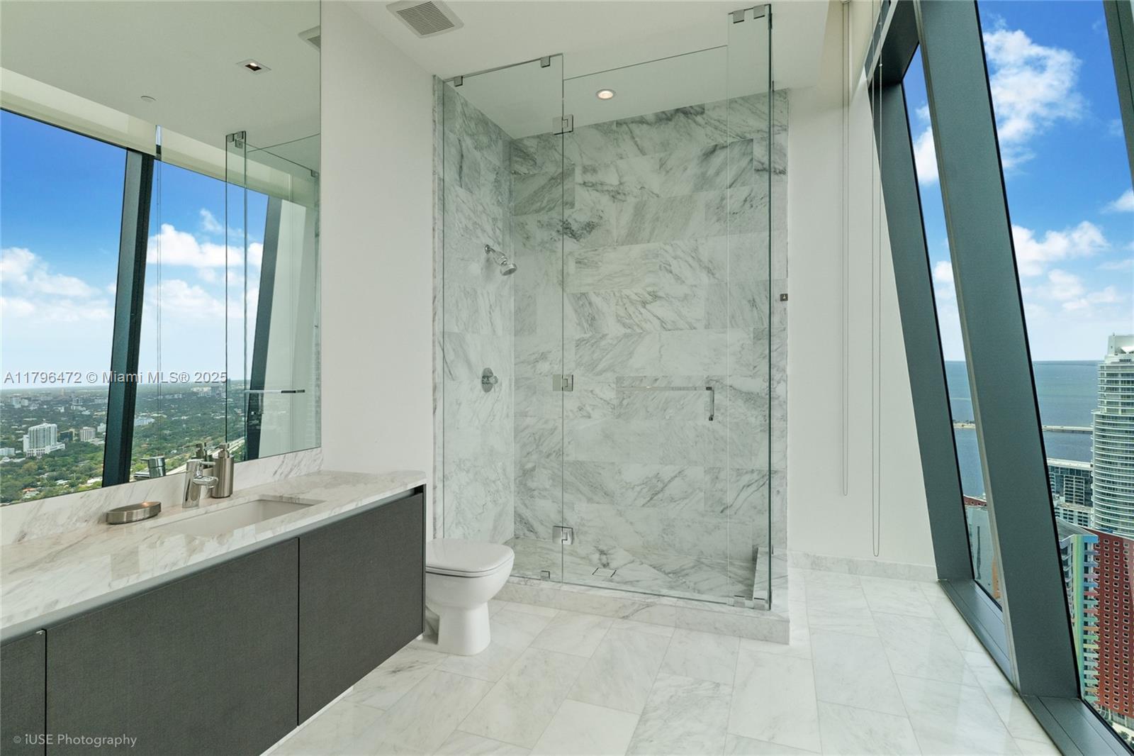 1451 Brickell Ave # 4801