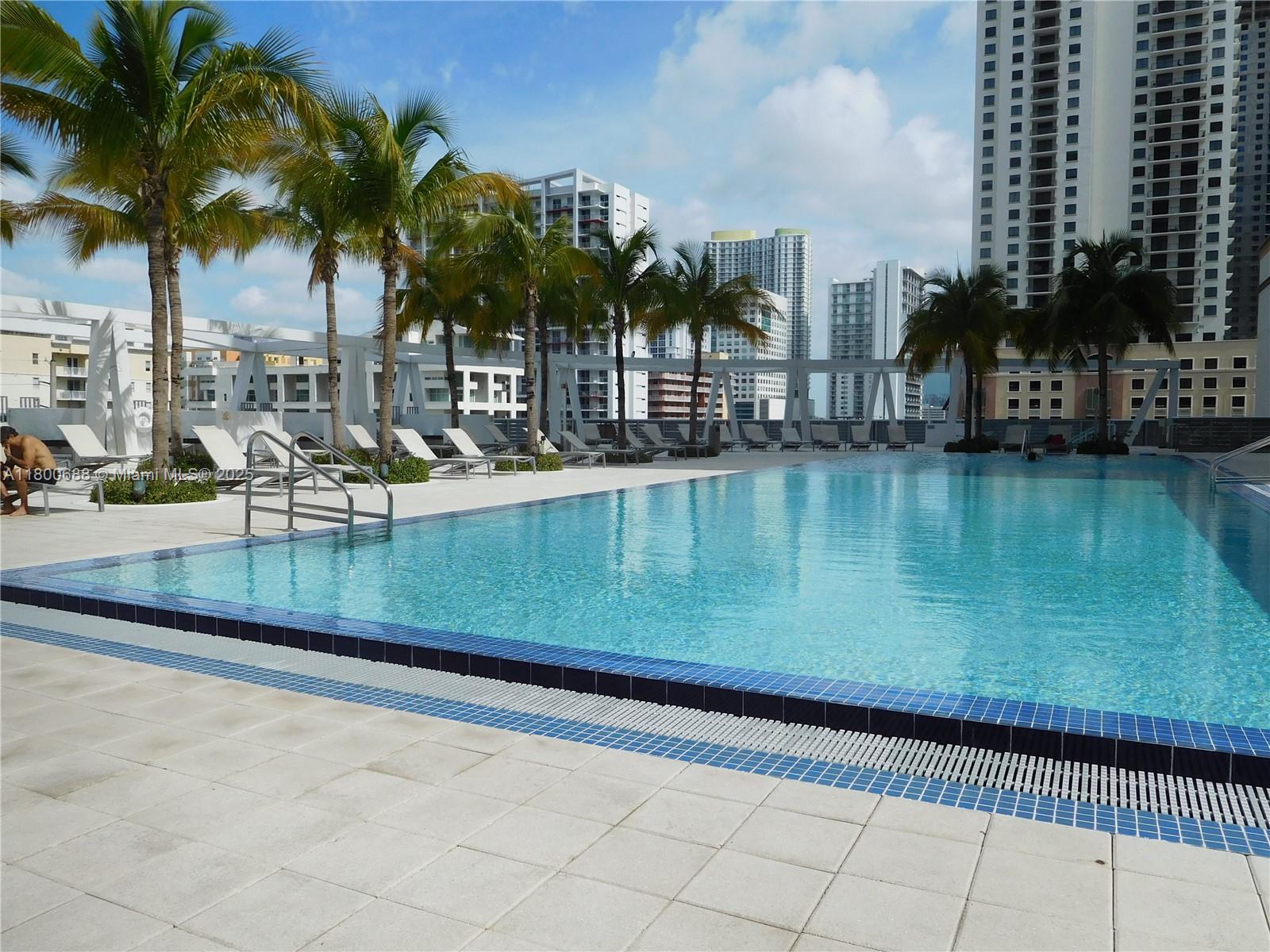 79 SW 12 St Unit: 3104-S