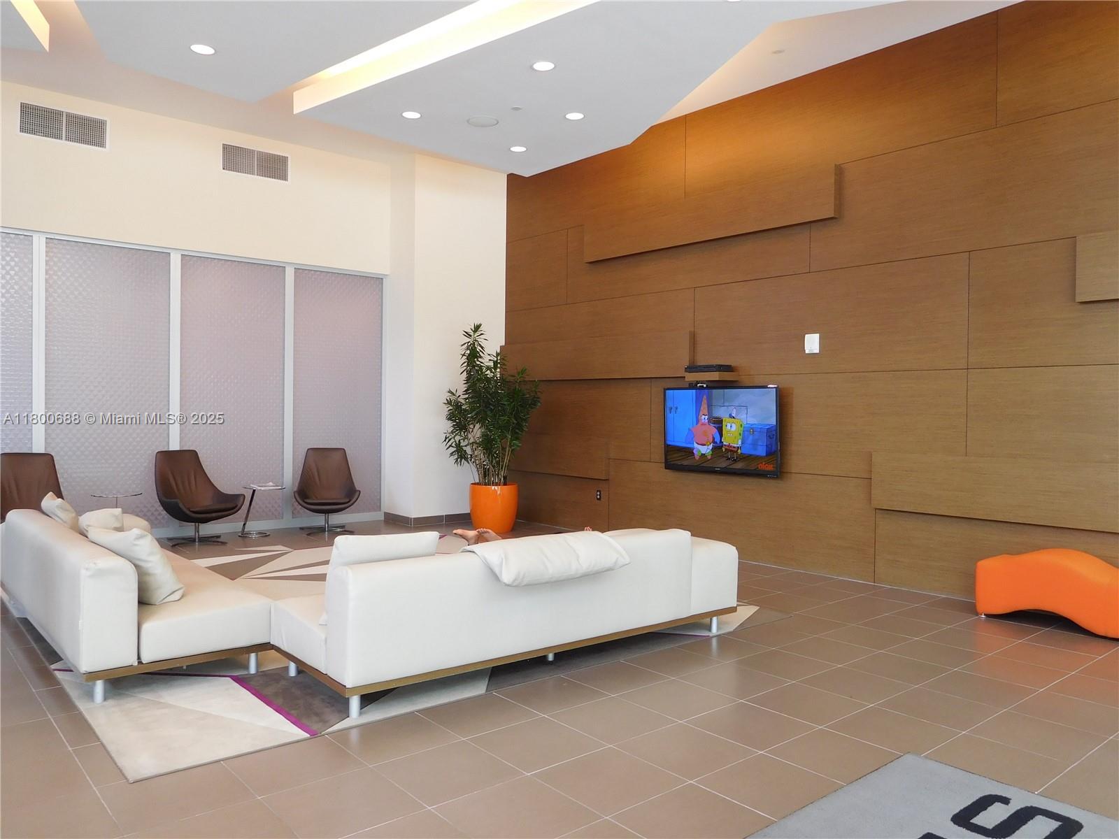 79 SW 12 St Unit: 3104-S