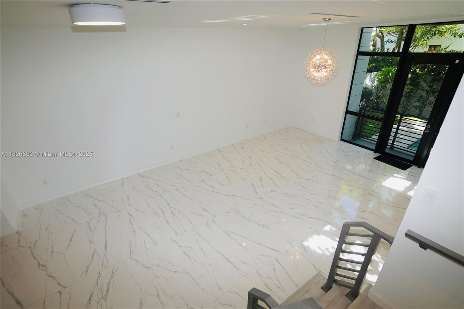 3313 Percival Ave # 3313