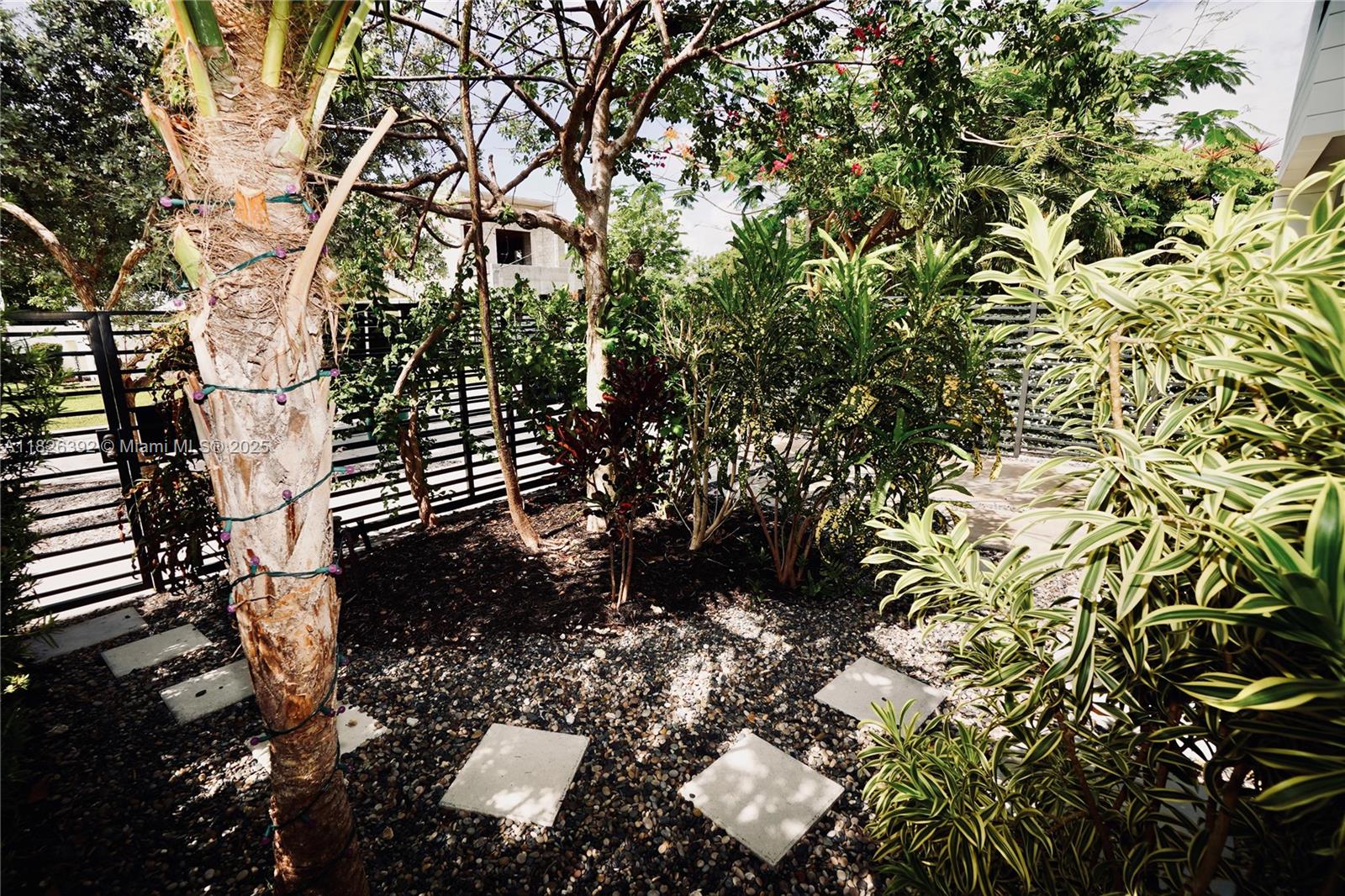 3313 Percival Ave # 3313