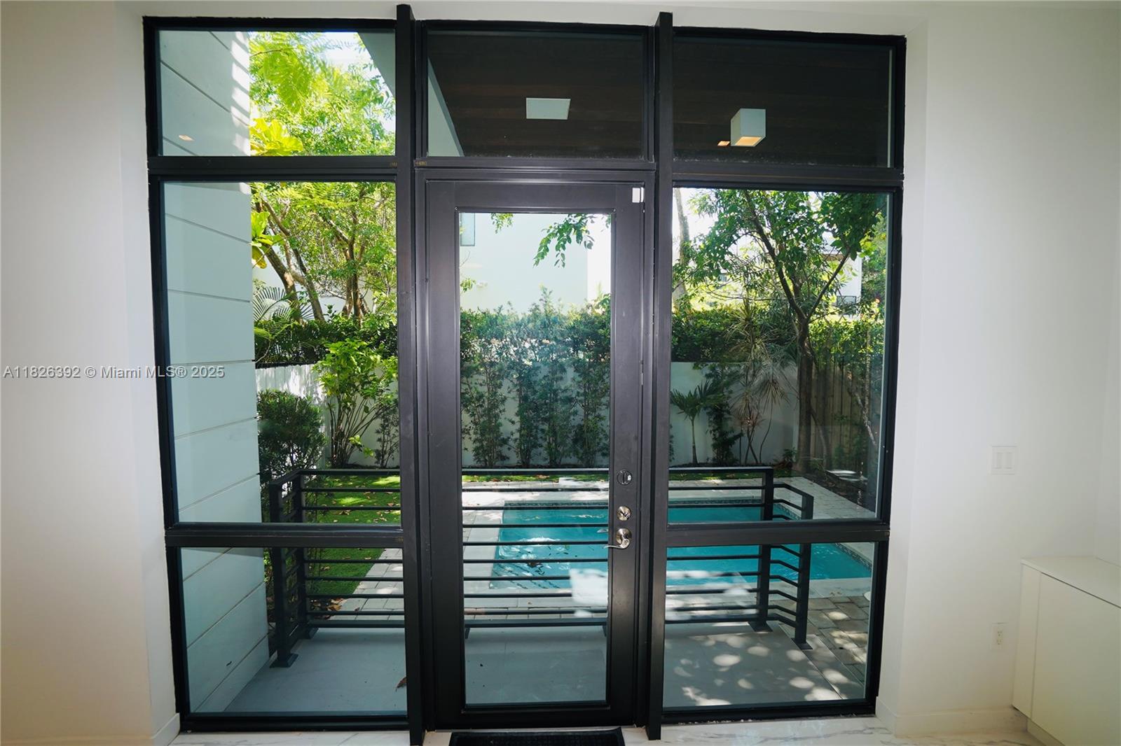 3313 Percival Ave # 3313