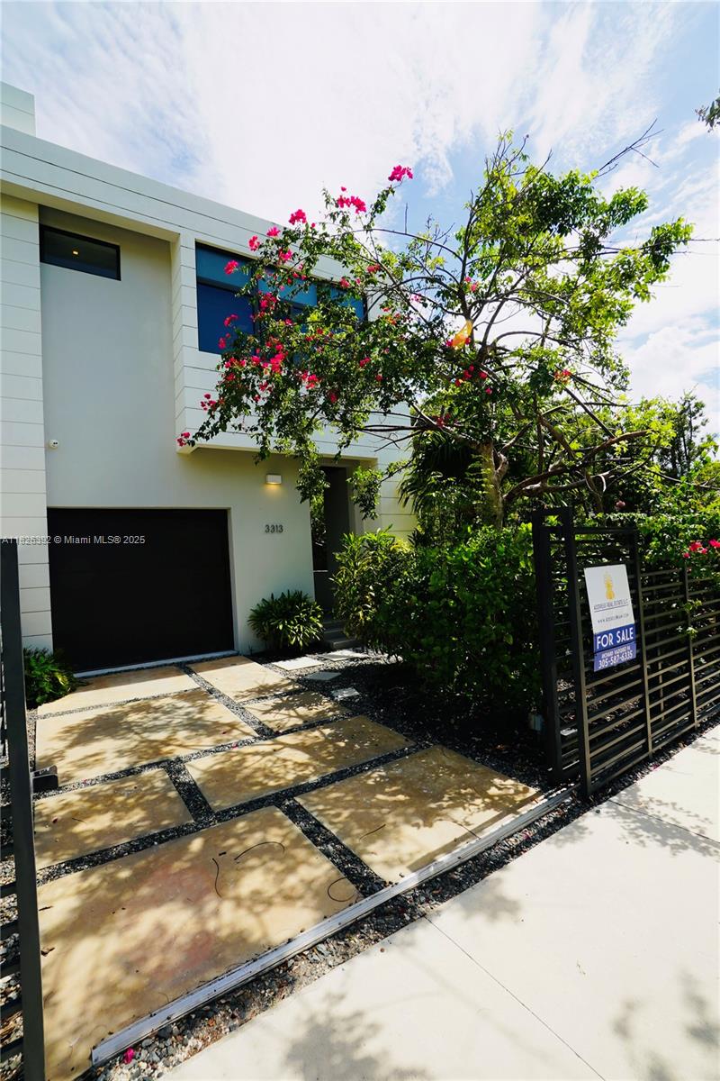 3313 Percival Ave # 3313