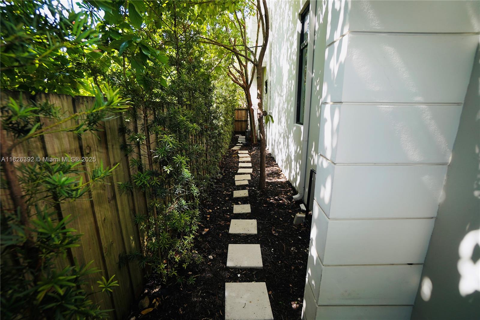 3313 Percival Ave # 3313