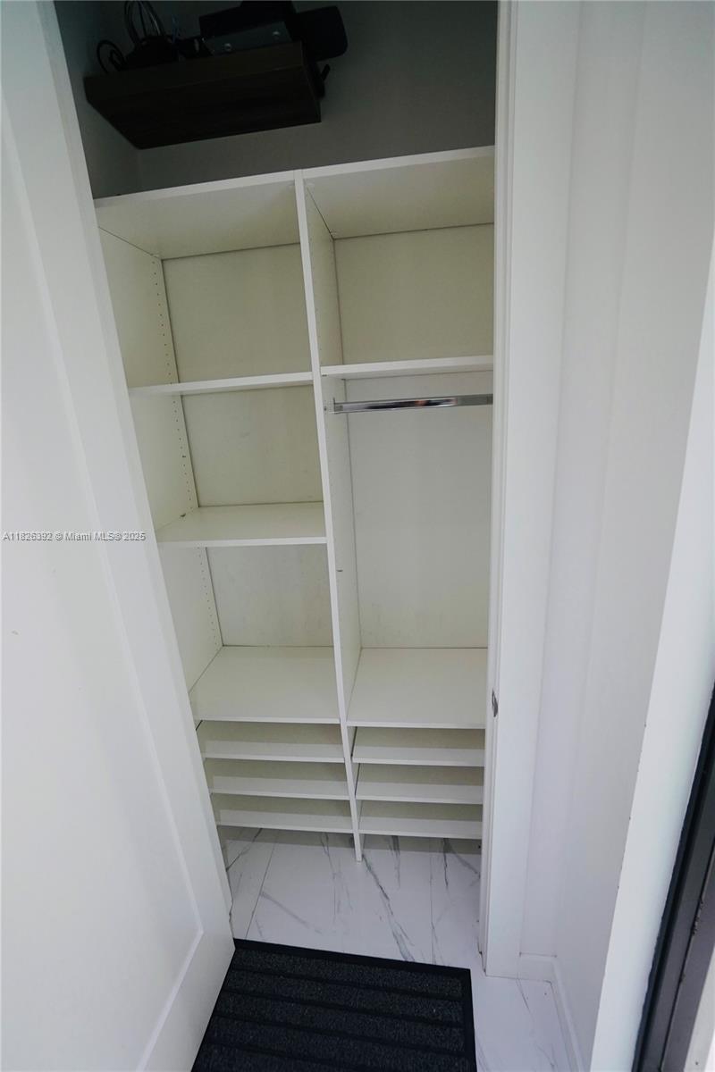 3313 Percival Ave # 3313