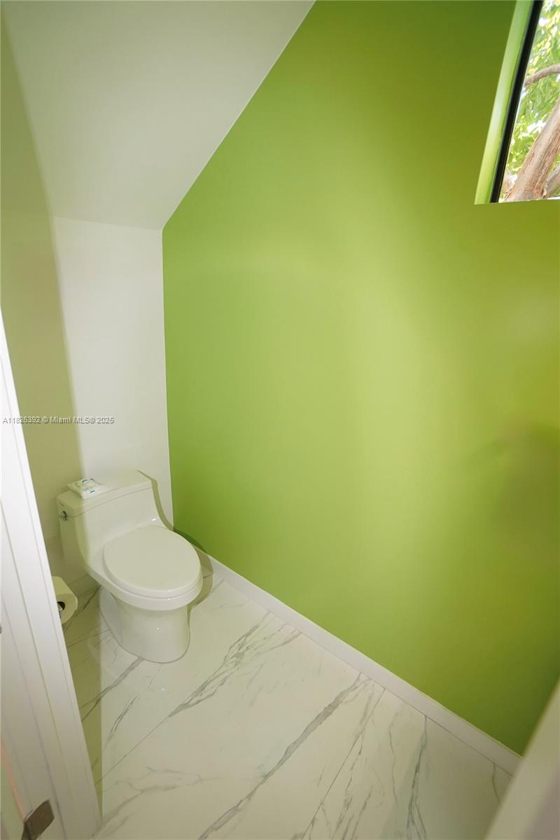 3313 Percival Ave # 3313