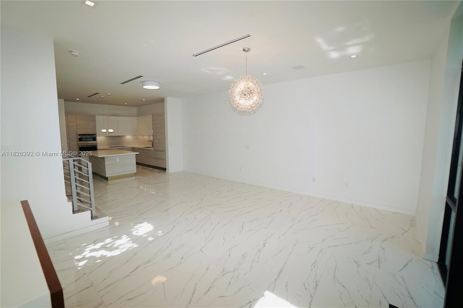 3313 Percival Ave # 3313