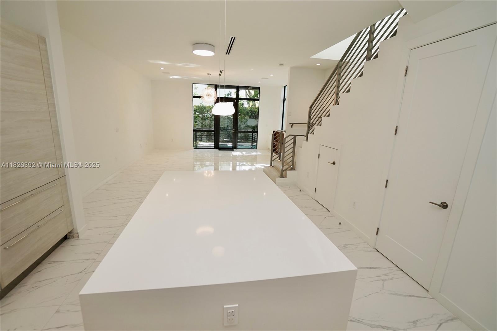 3313 Percival Ave # 3313