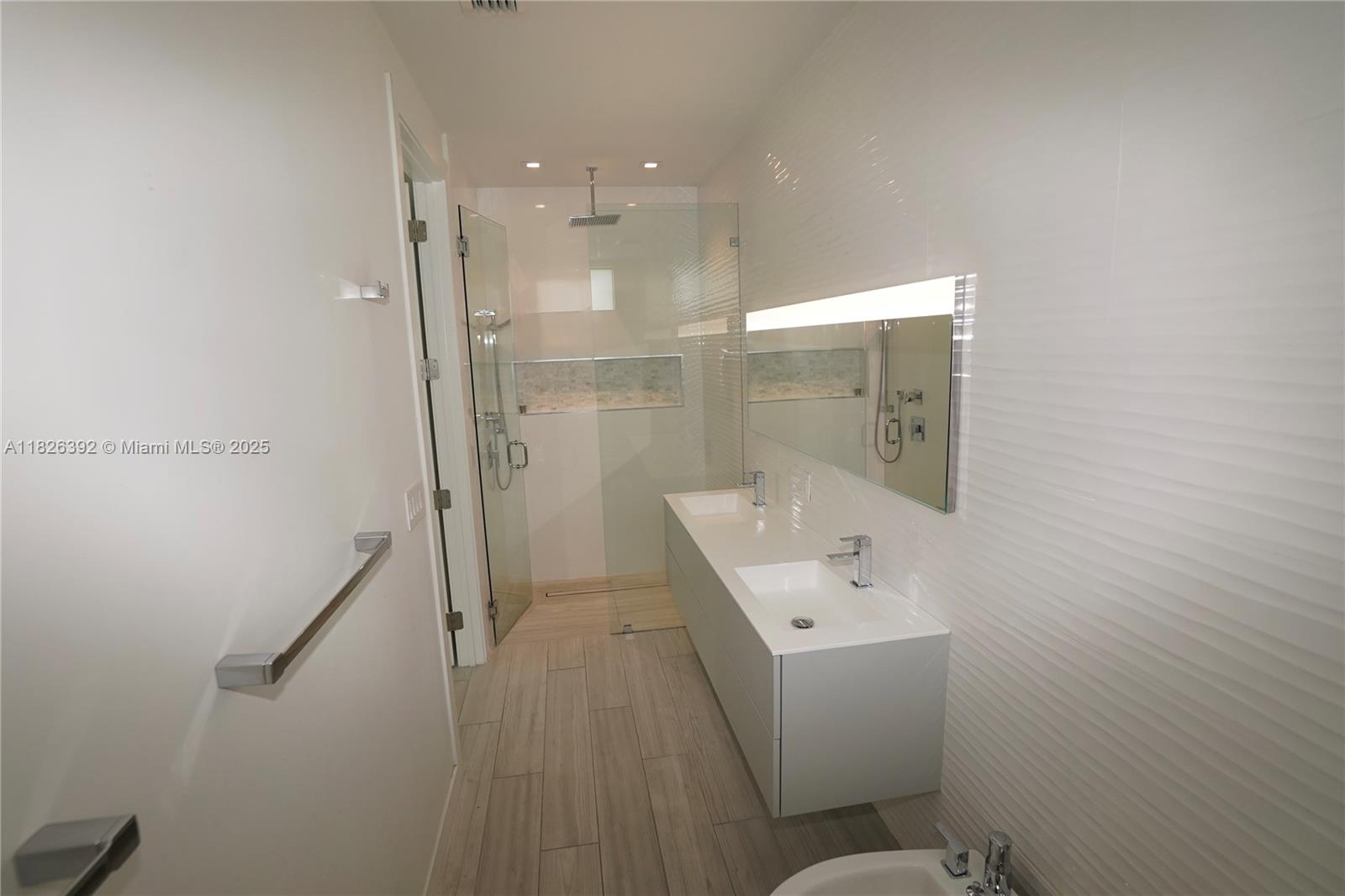 3313 Percival Ave # 3313