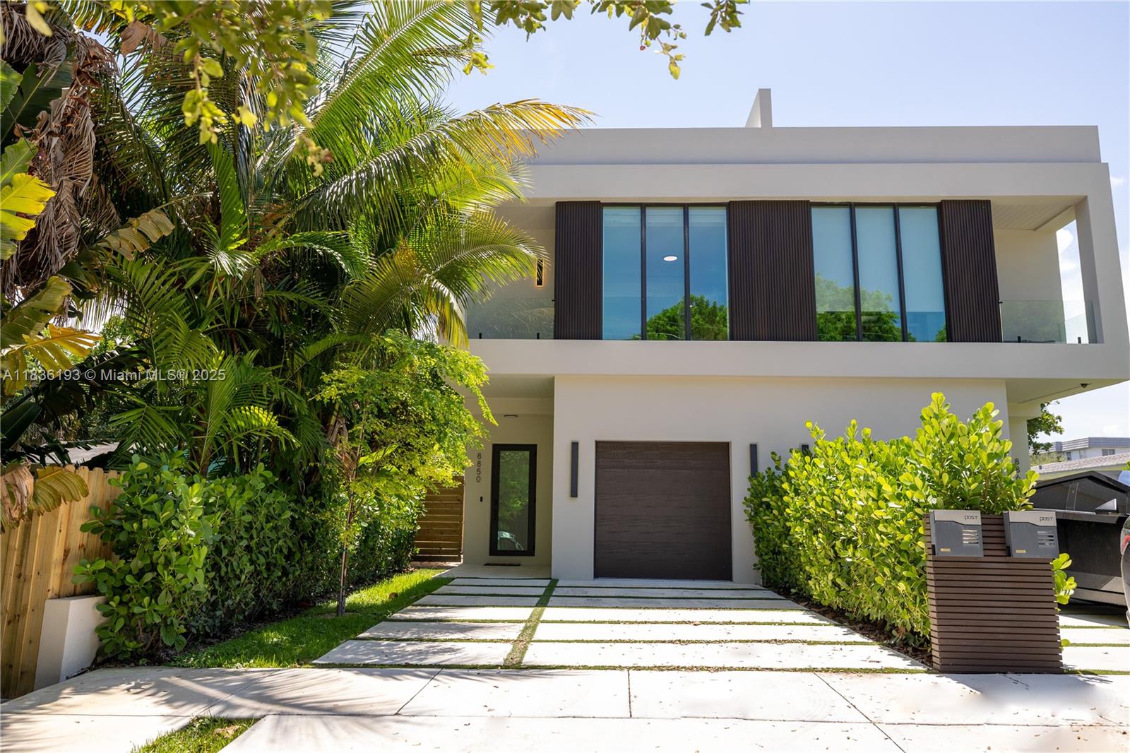 8850 NE 8th Ct # 8850