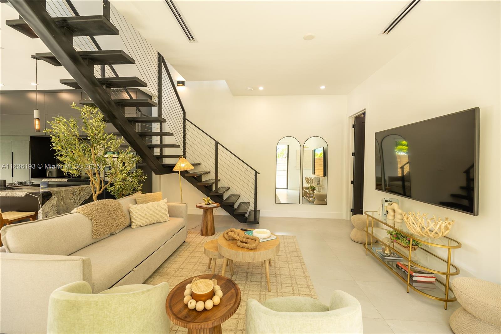 8850 NE 8th Ct # 8850