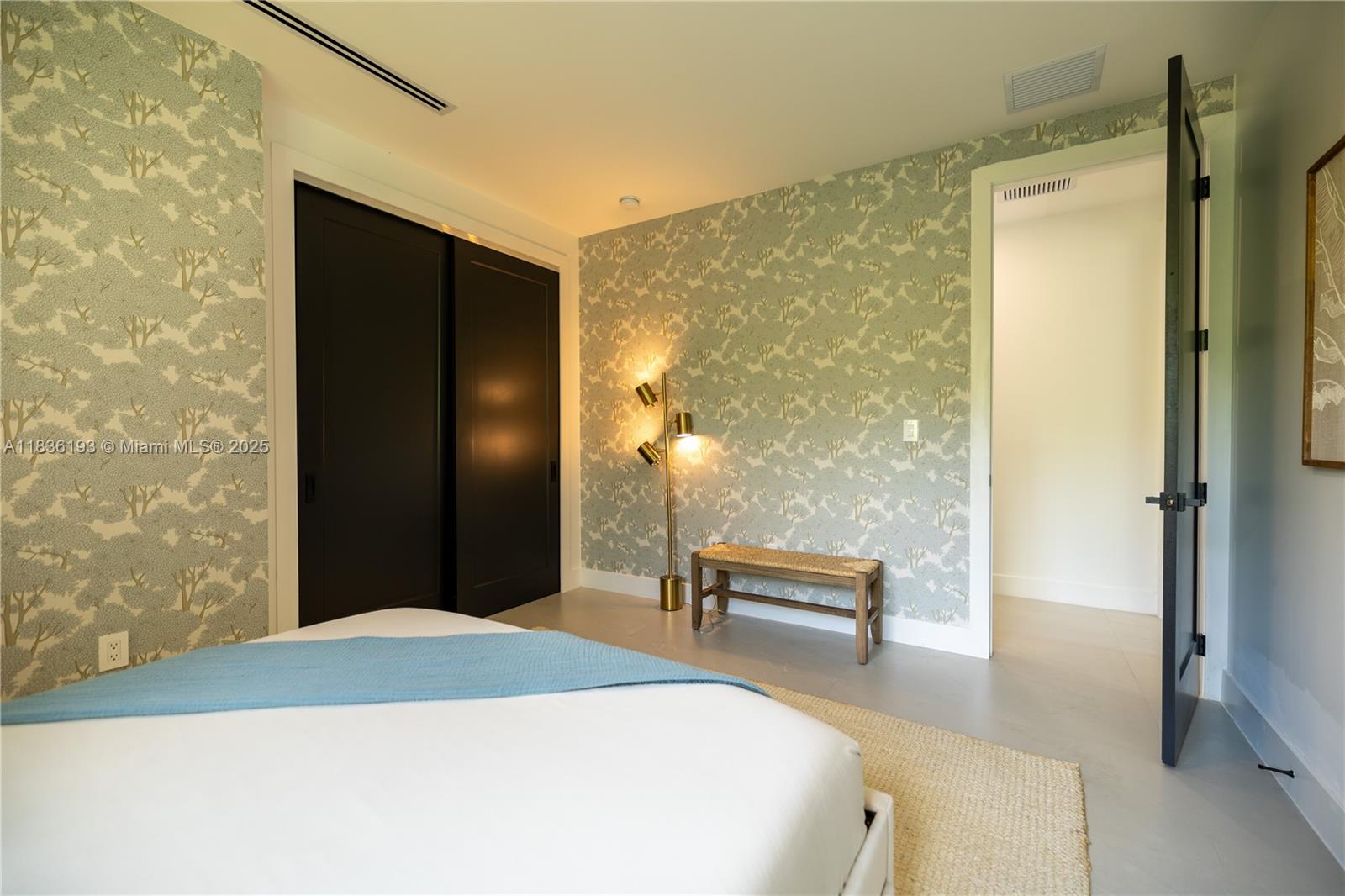 8850 NE 8th Ct # 8850