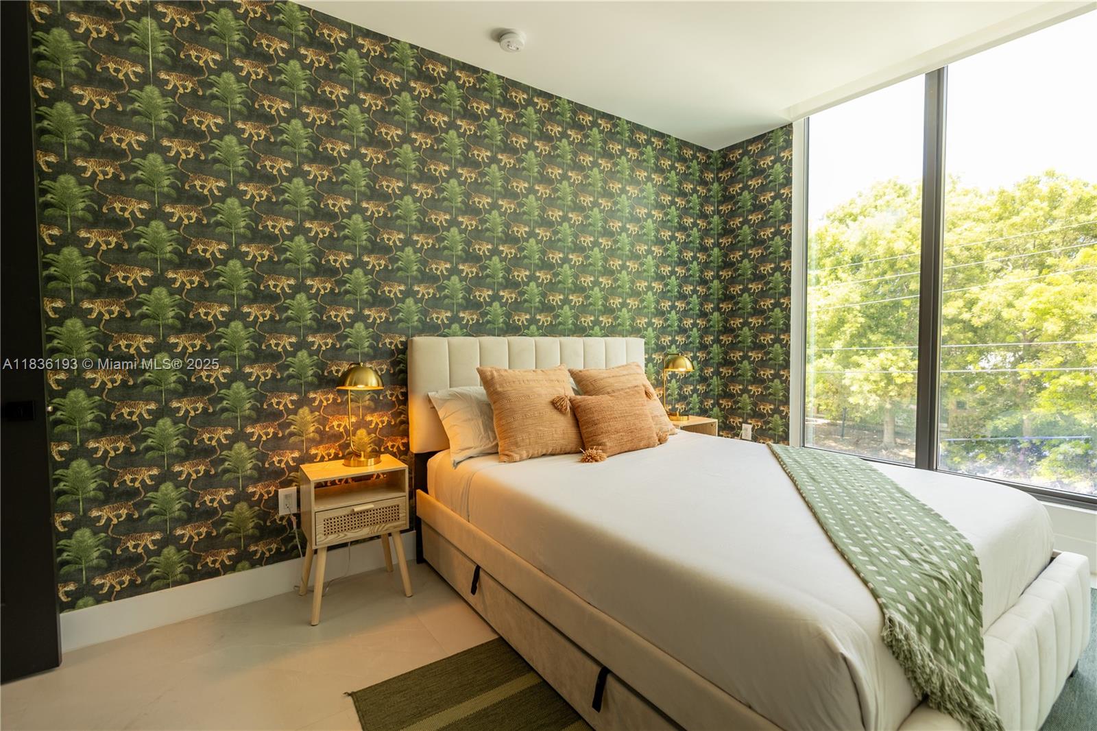 8850 NE 8th Ct # 8850