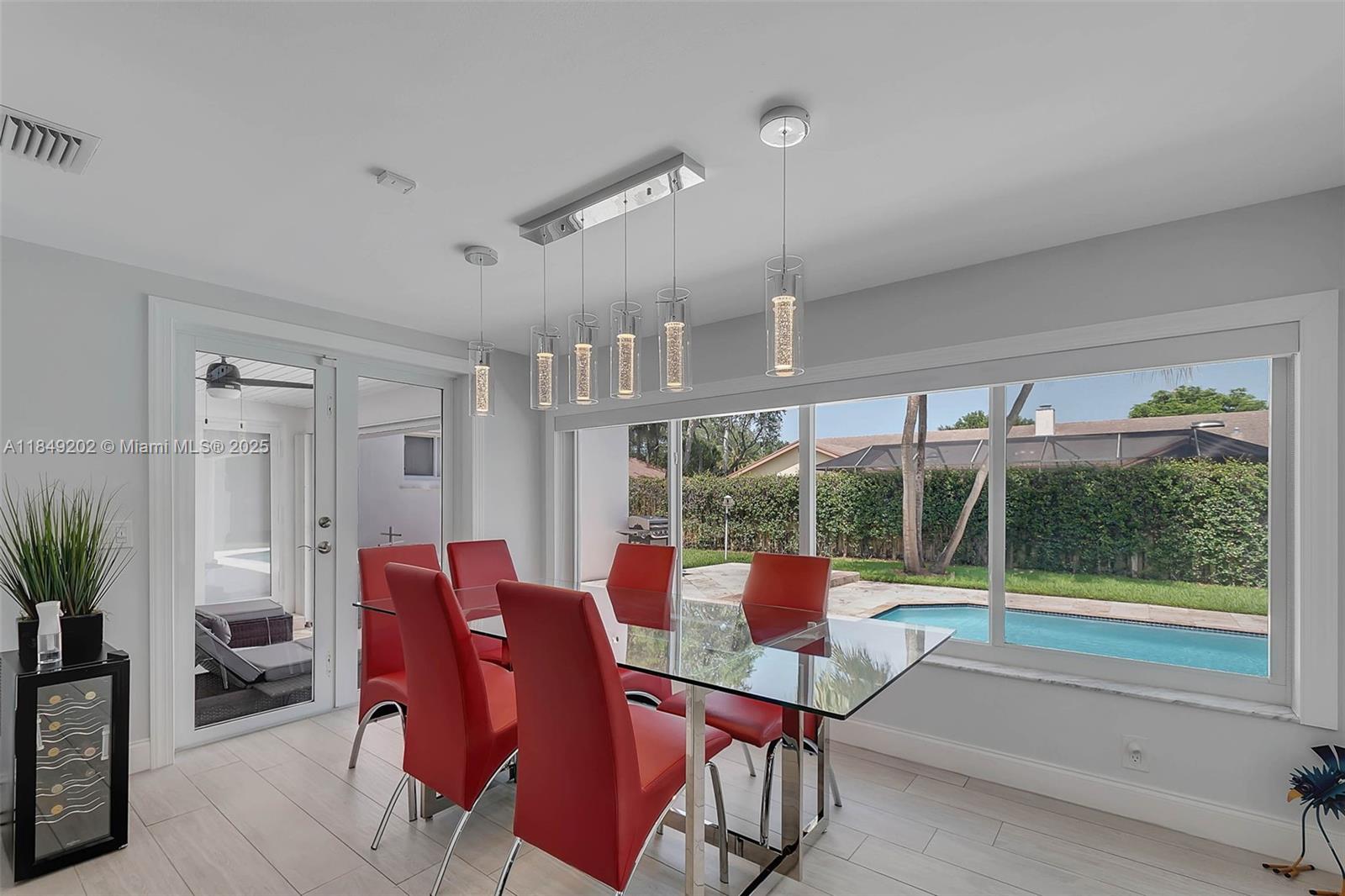 10651 SW 76th Ave, Pinecrest