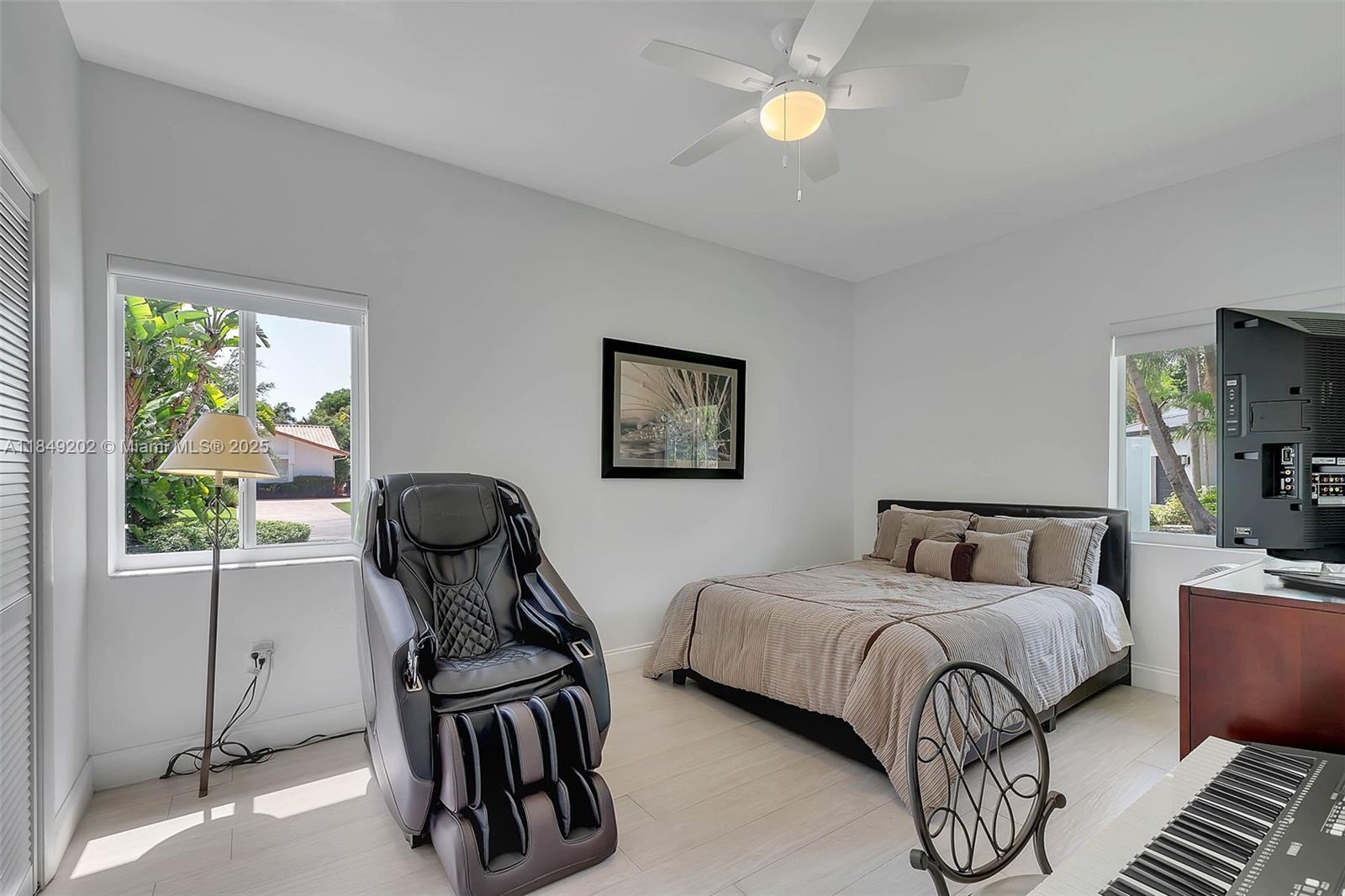 10651 SW 76th Ave, Pinecrest