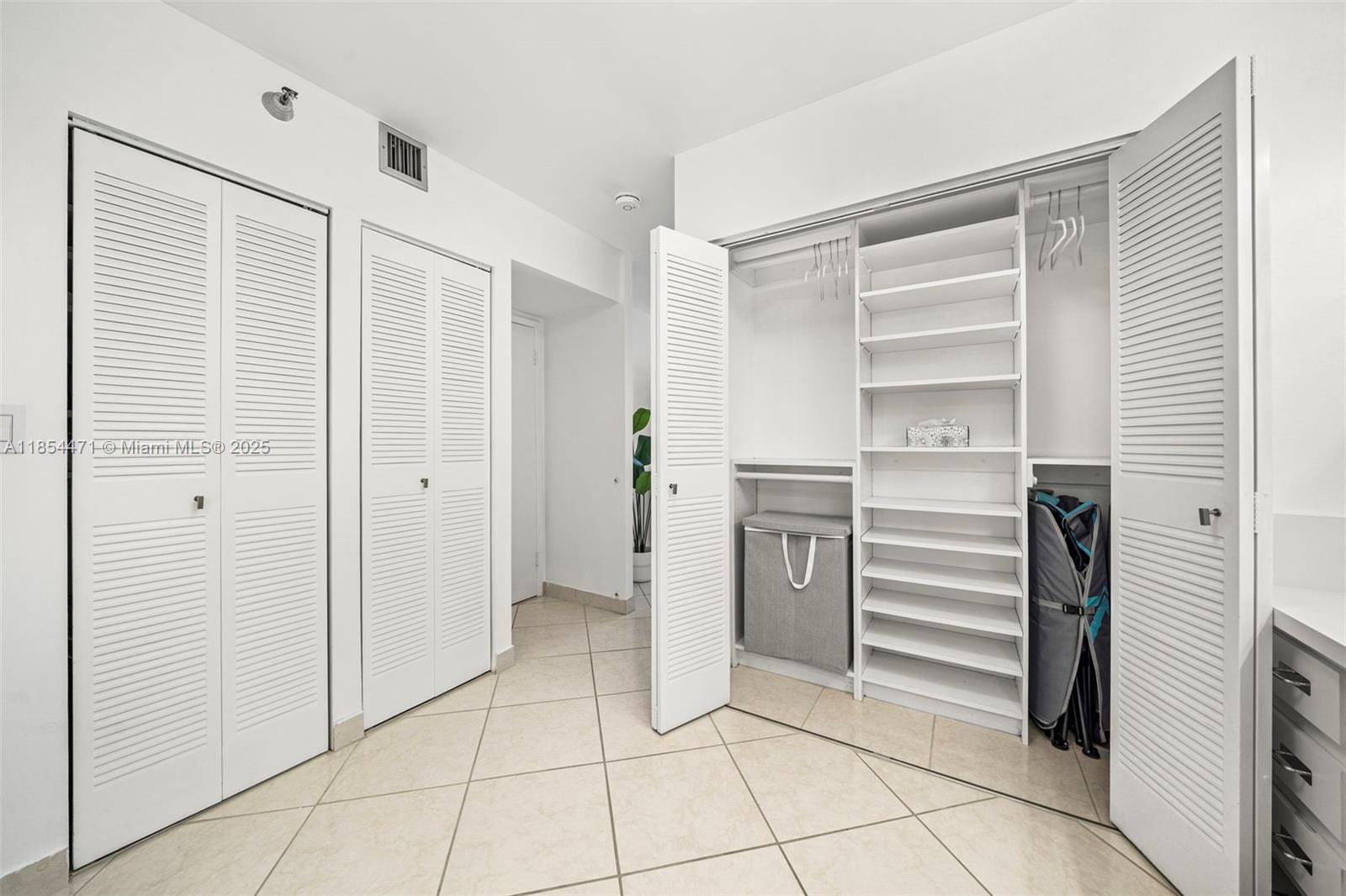 20505 E Country Club Dr # 736