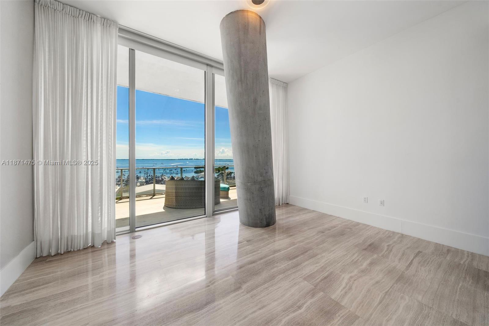 2675 S Bayshore Dr # 1103S