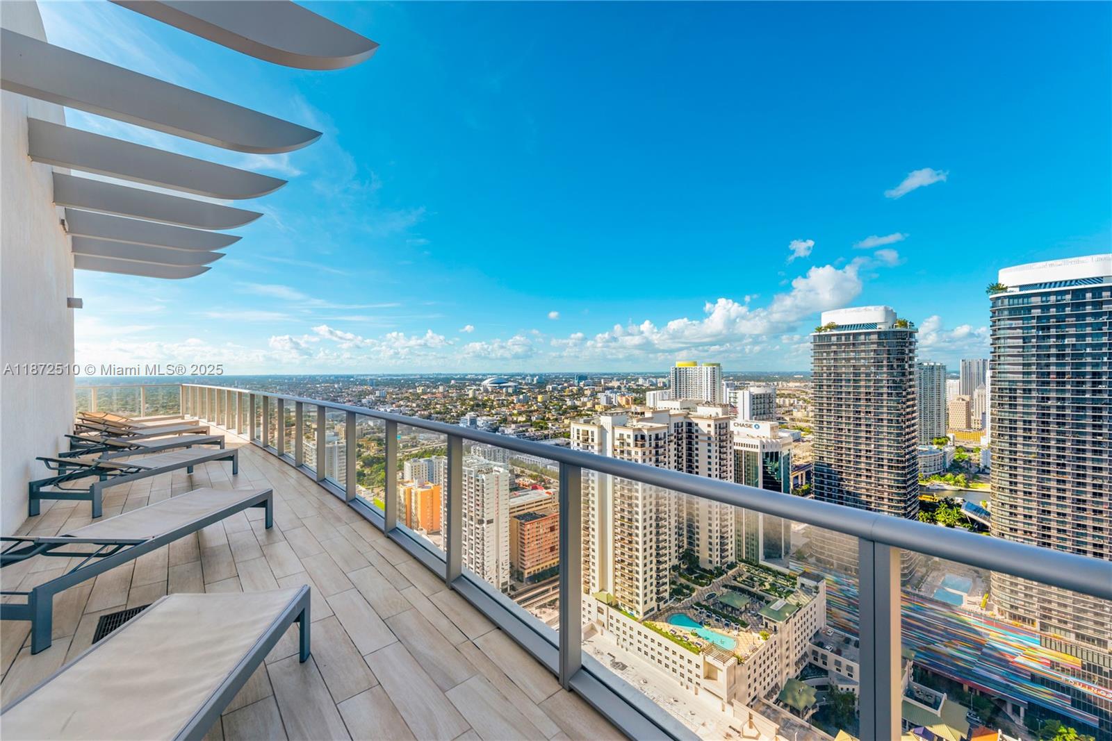 1100 S Miami Ave Unit: 2707