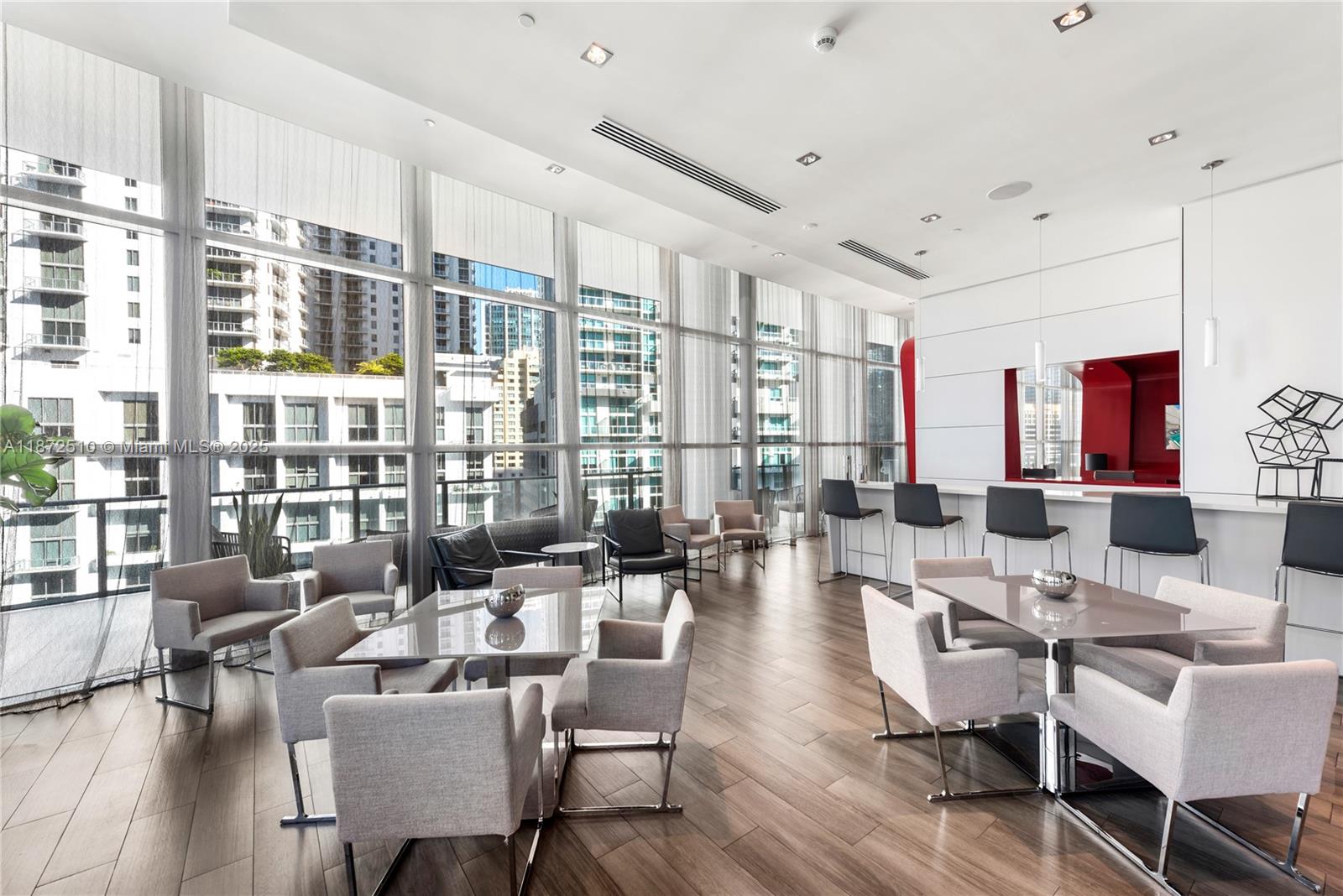 1100 S Miami Ave Unit: 2707