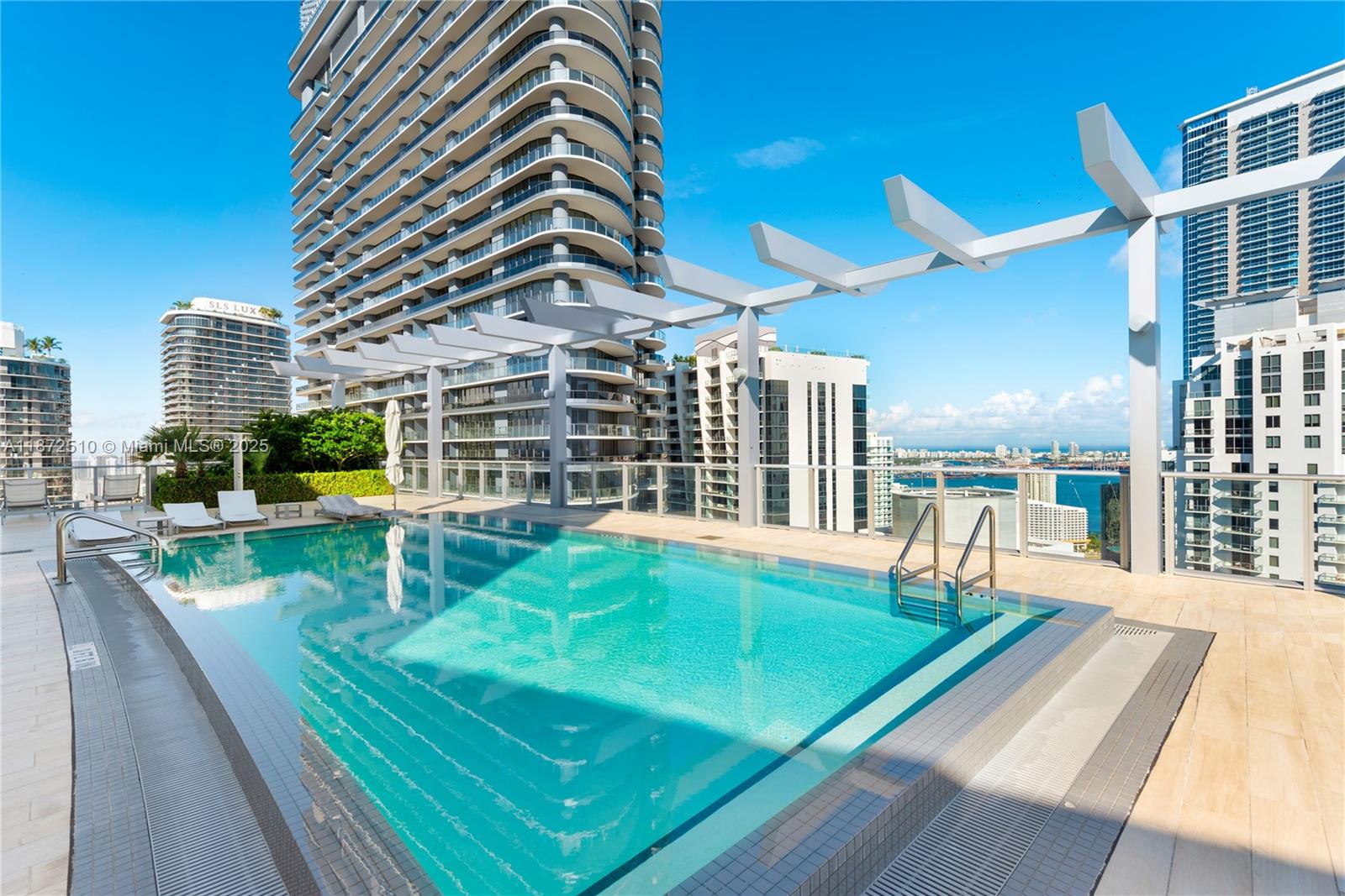 1100 S Miami Ave Unit: 2707