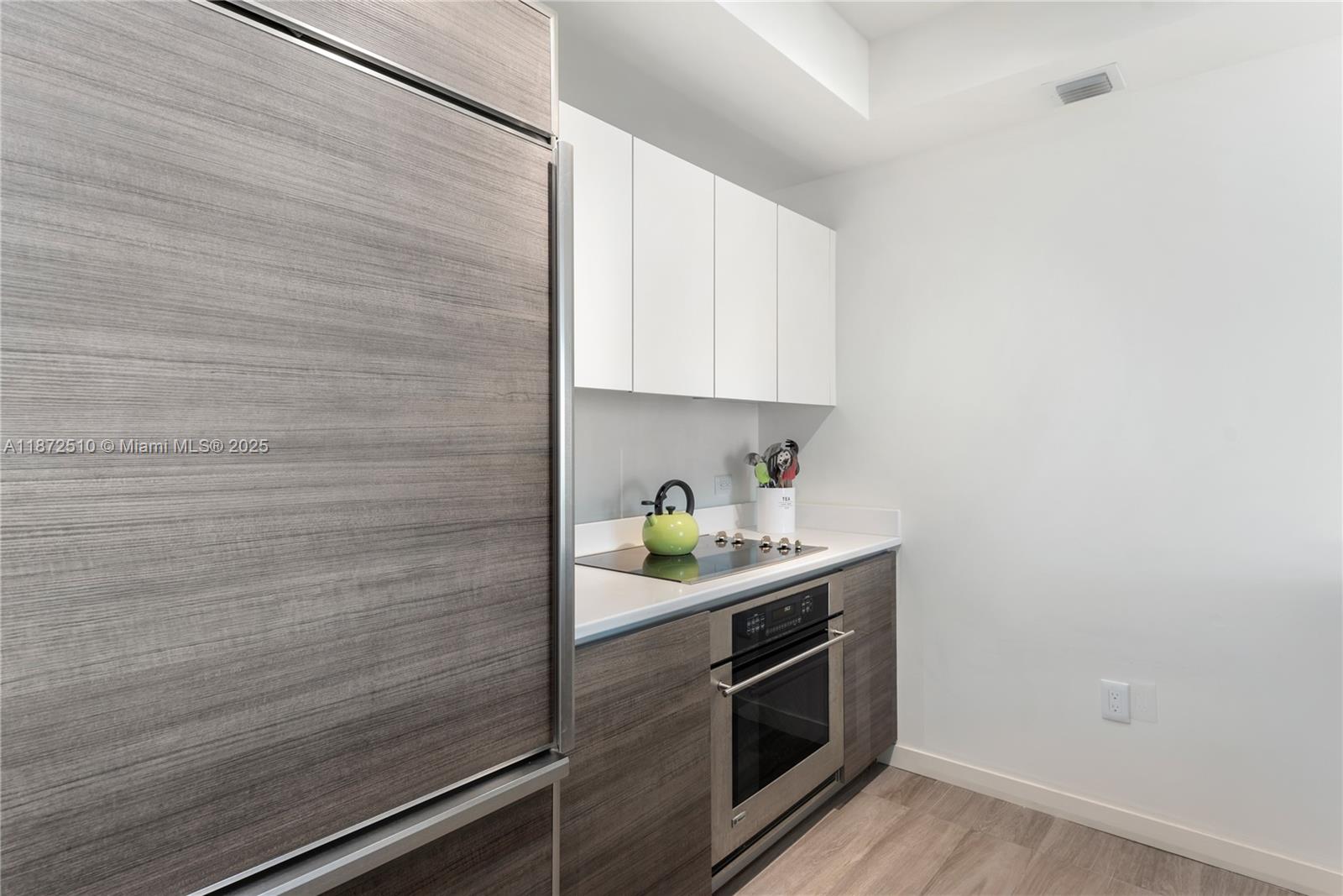 1100 S Miami Ave Unit: 2707