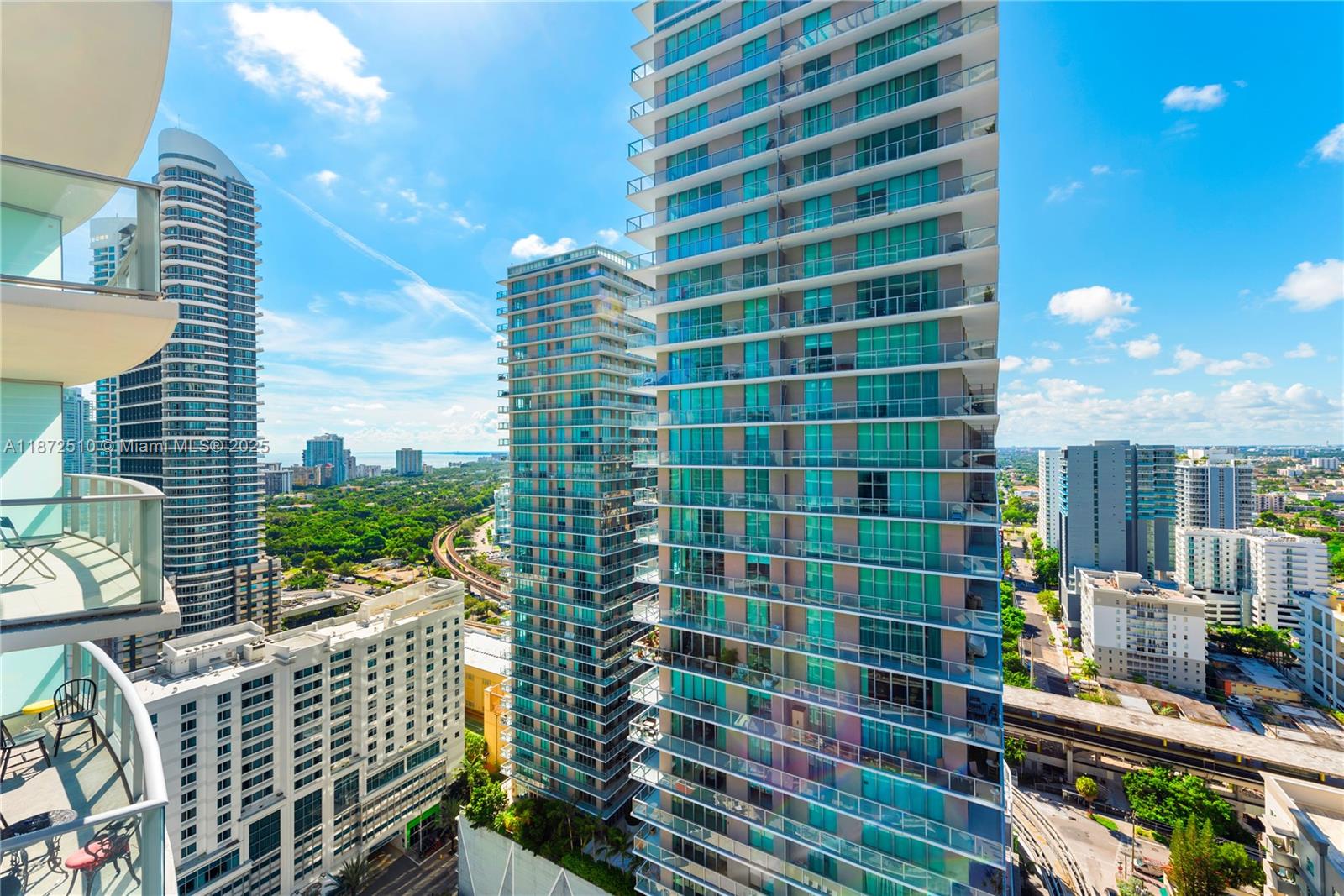 1100 S Miami Ave Unit: 2707