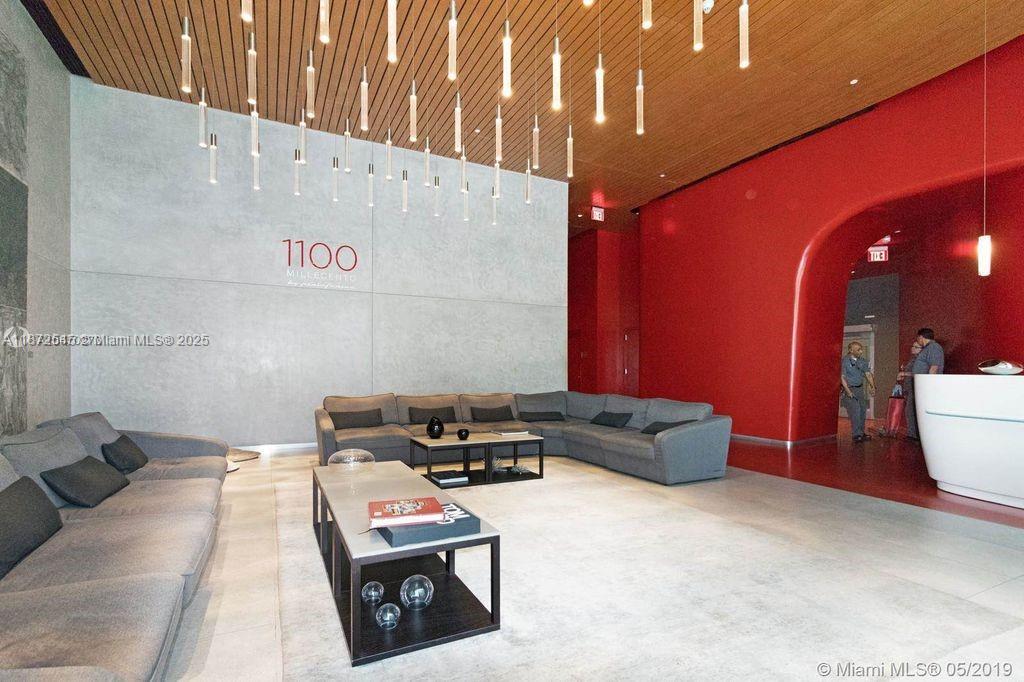 1100 S Miami Ave Unit: 2404
