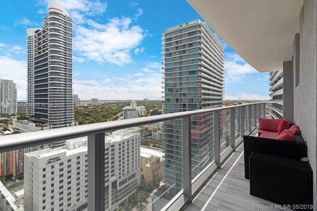 1100 S Miami Ave Unit: 2404