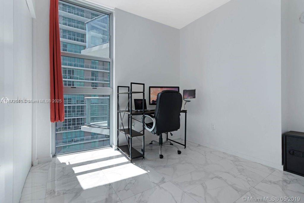 1100 S Miami Ave Unit: 2404