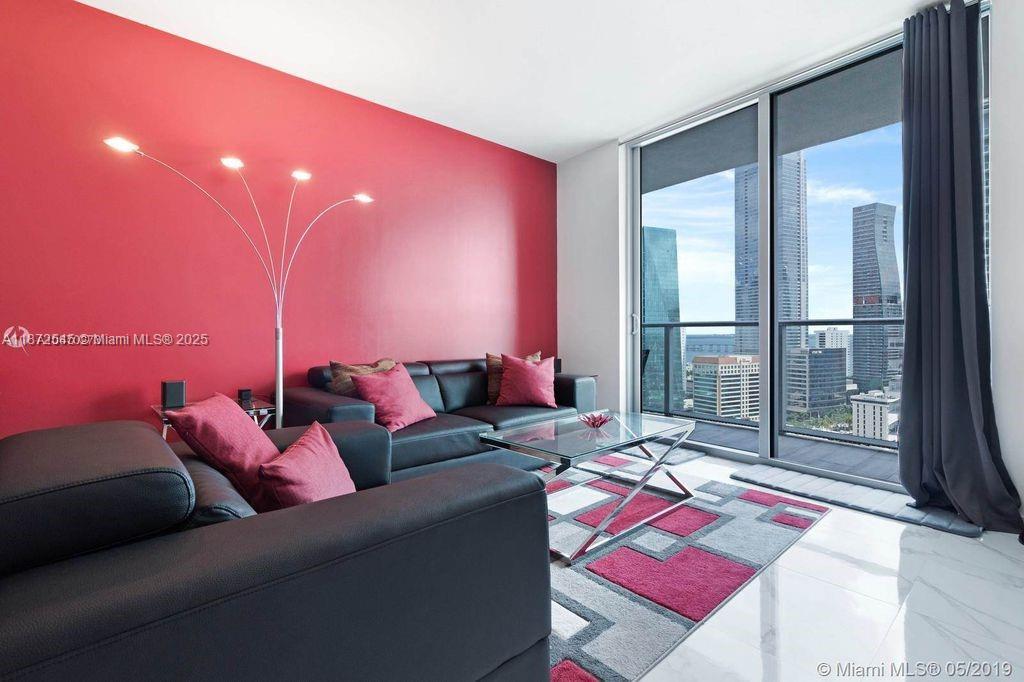 1100 S Miami Ave Unit: 2404