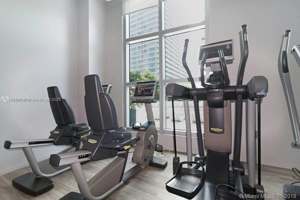 1100 S Miami Ave Unit: 2404