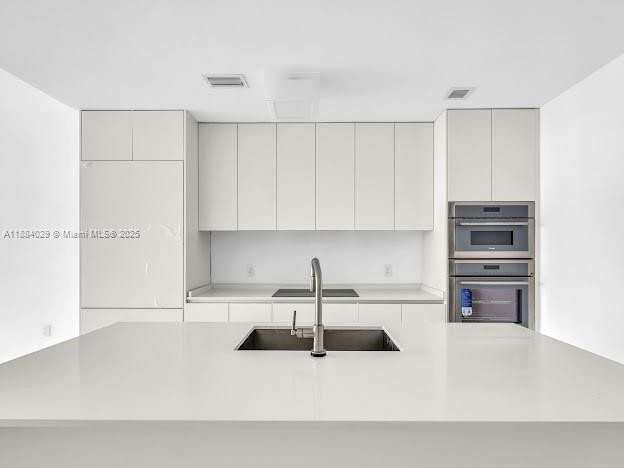 700 NE 24th St # 1006