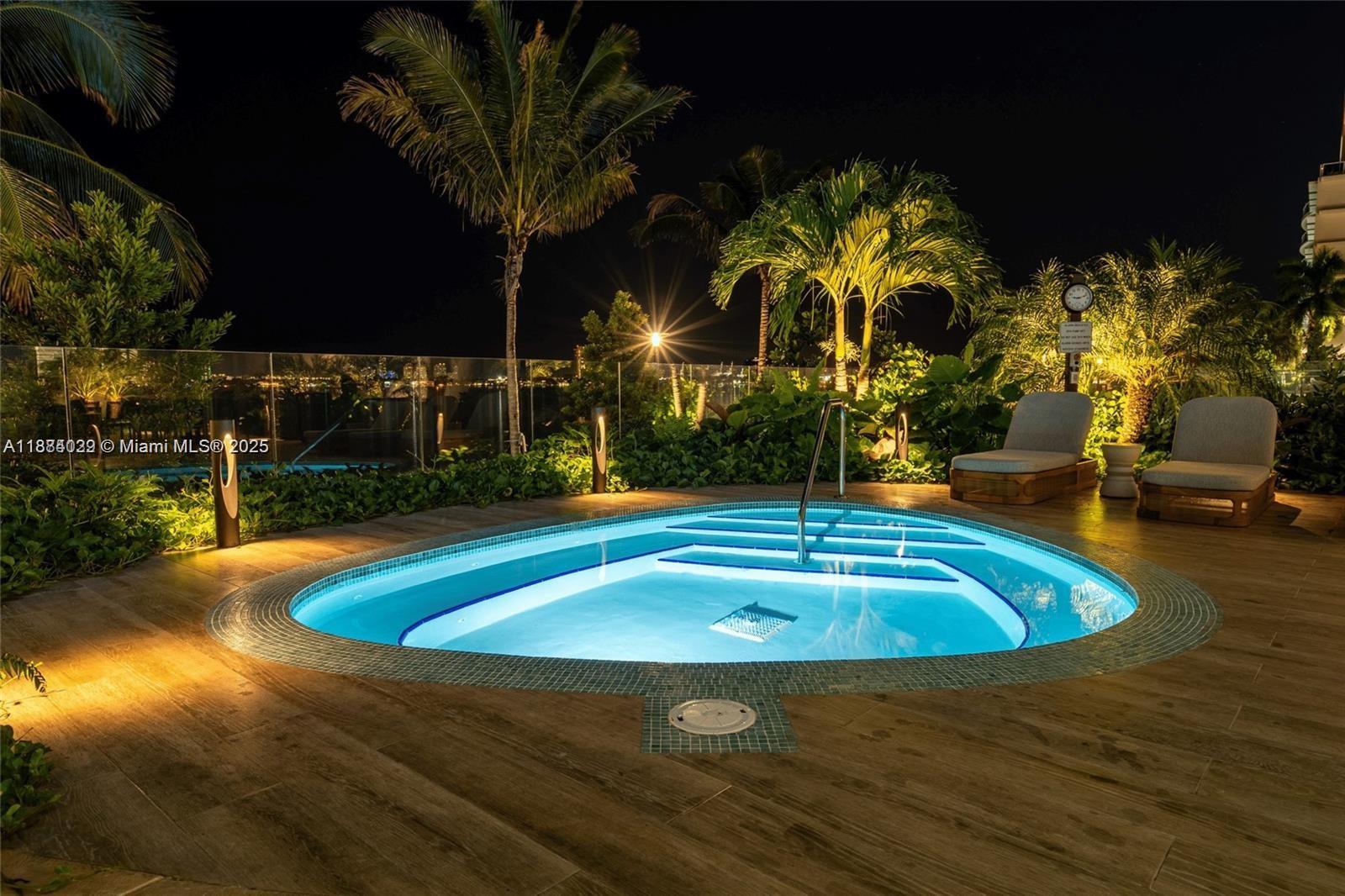 700 NE 24th St # 1006