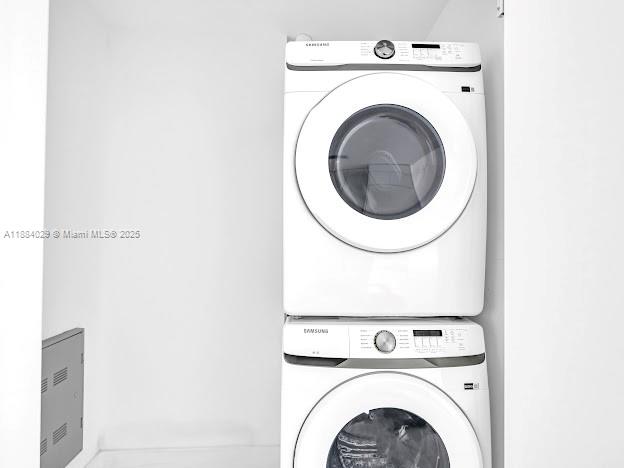 700 NE 24th St # 1006