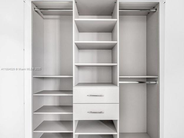 700 NE 24th St # 1006