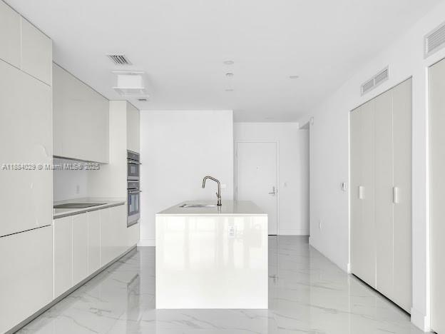 700 NE 24th St # 1006