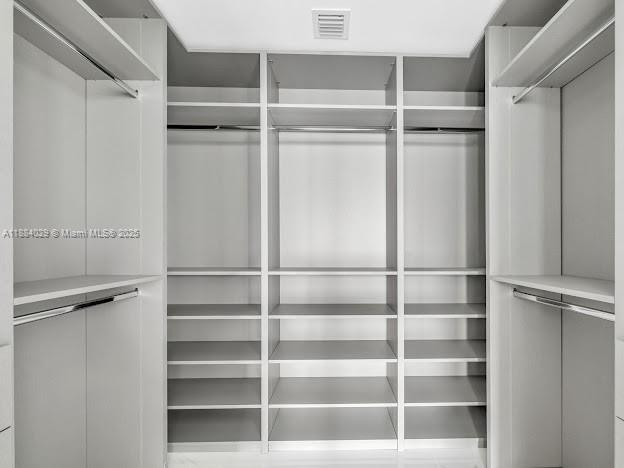 700 NE 24th St # 1006