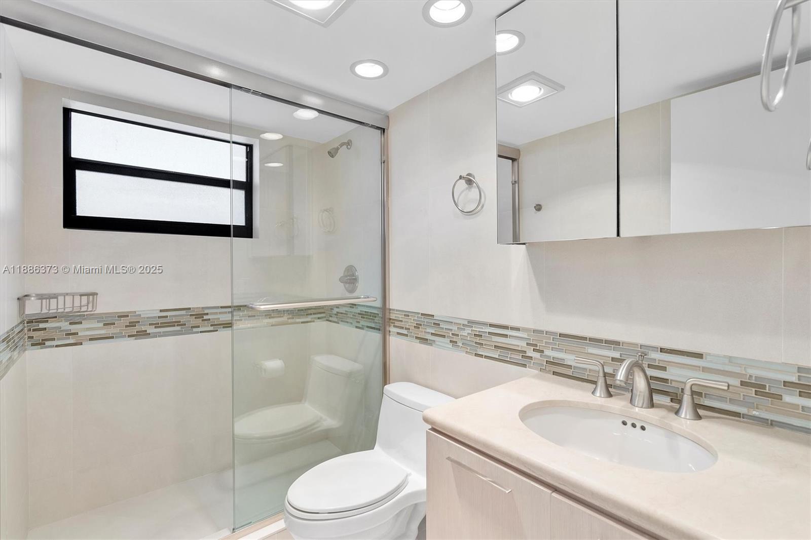 2401 S Ocean Dr # 905