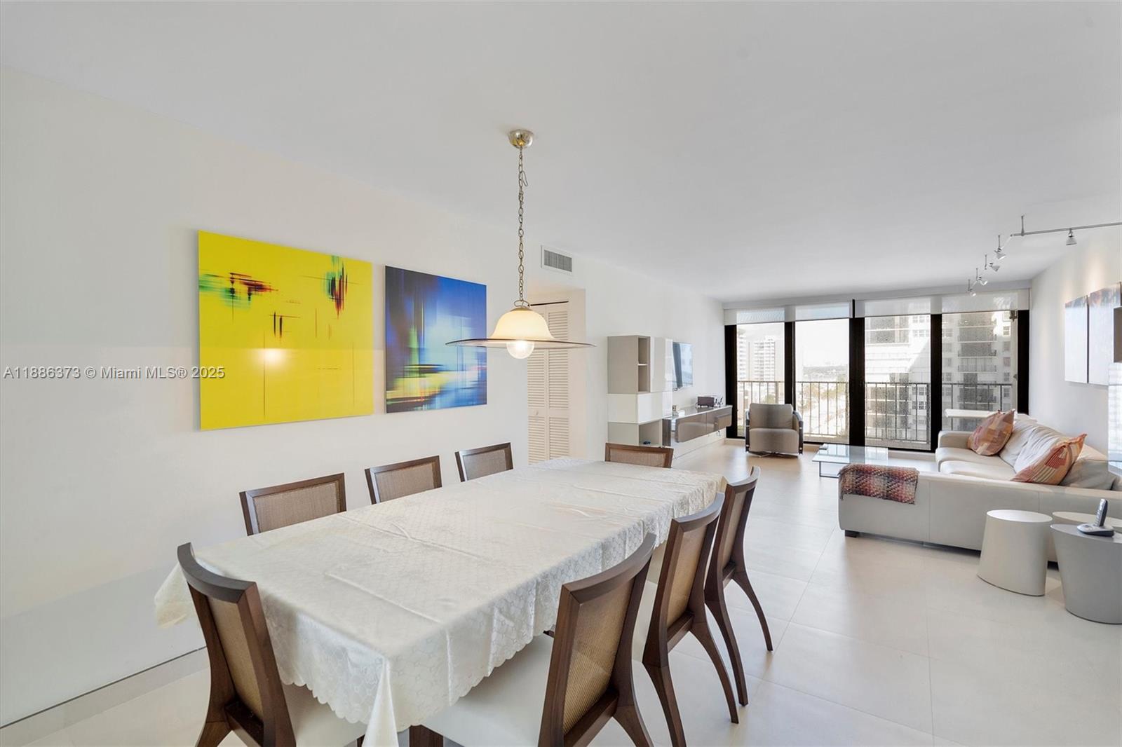 2401 S Ocean Dr # 905