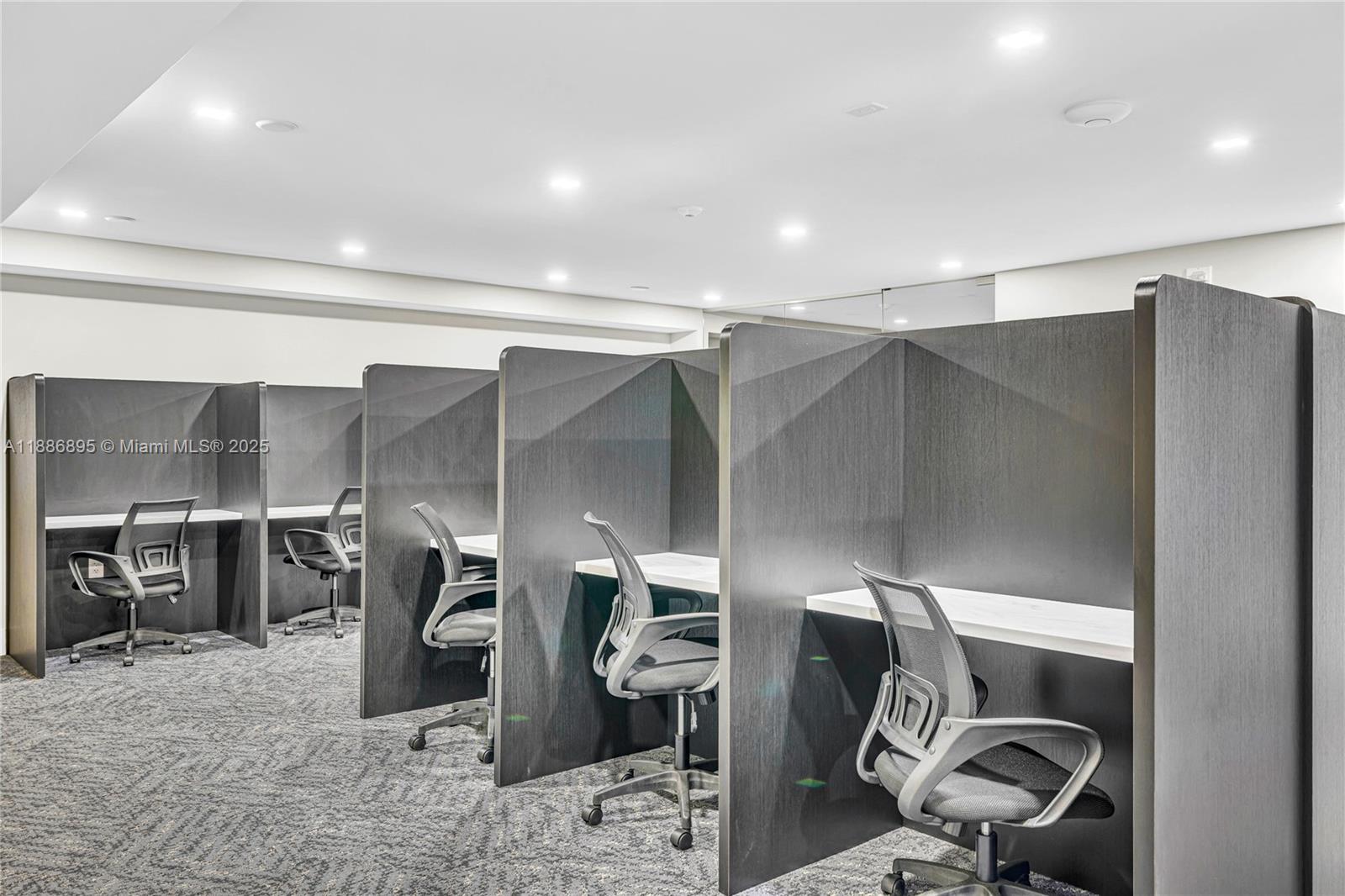 11 Island Ave # 2010