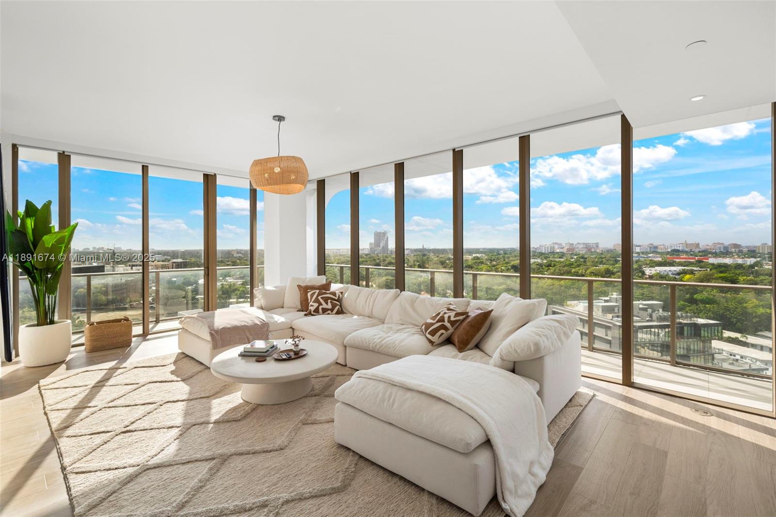 2678 Tigertail Avenue # 1101