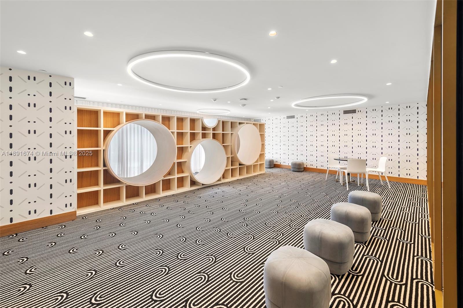 2678 Tigertail Avenue # 1101