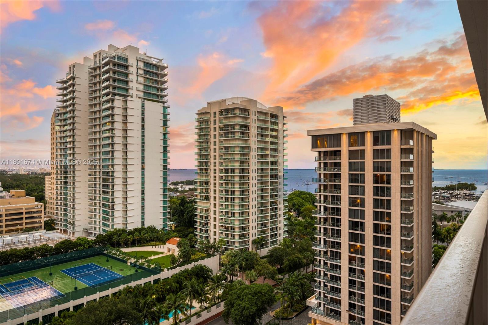 2678 Tigertail Avenue # 1101